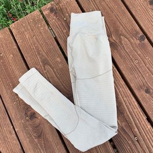 MORE PHOTOS - Revival alphalete leggings